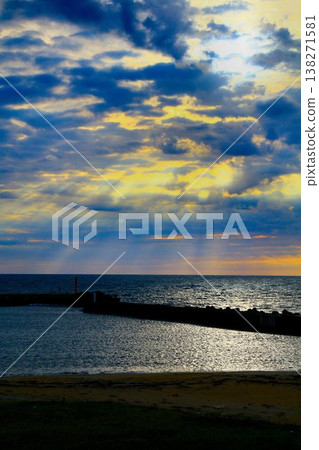 日出令人眼花...亂。 138271581