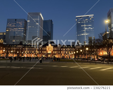 東京站在晚上 東京站在晚上 138276221