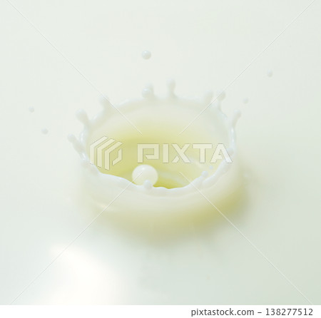 Milk Crown Milk Crown 138277512