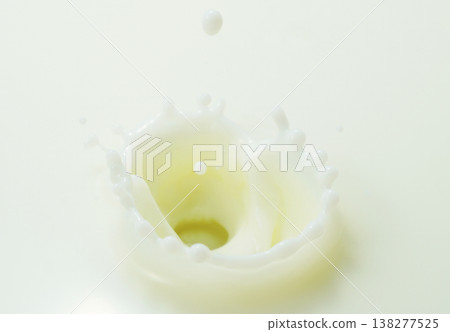 Milk Crown Milk Crown 138277525