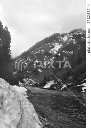 新潟縣:清津峽,日本三大峽谷之一 新潟縣:清津峽,日本三大峽谷之一 138283244