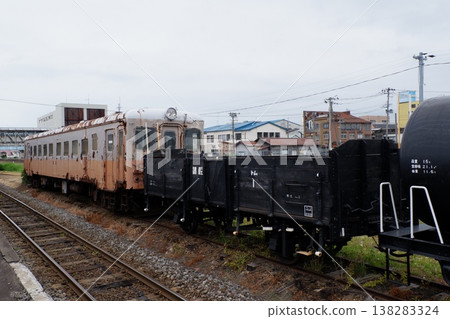 Tsugaru Railway train cars parked at Tsugaru Goshogawara Station 138283324
