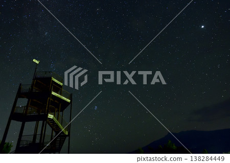 夜幕下的清裡太空觀測站 夜幕下的清裡太空觀測站 138284449
