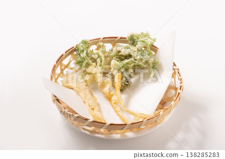 紅蘿蔔天婦羅 138285283