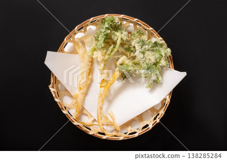 Carrot tempura Carrot tempura 138285284