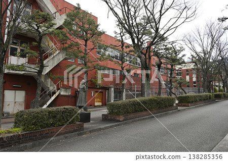 吳港前海軍士官及士兵集會所 吳港前海軍士官及士兵集會所 138285356