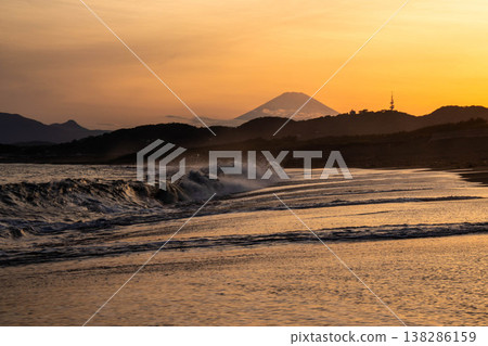 Evening view of the sea in Shonan Hiratsuka 138286159