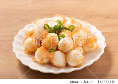 起司球佐明太子醬 138287340
