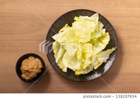 春捲心菜 138287654