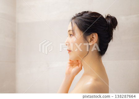 Young woman, beauty image Young woman, beauty image 138287664