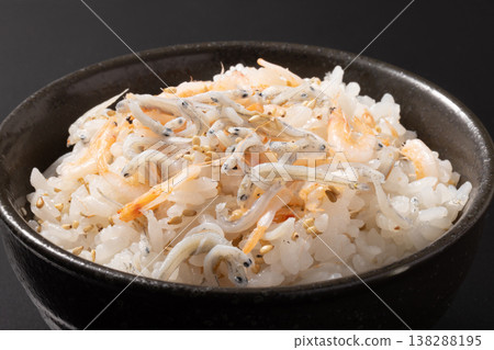 櫻花蝦、銀魚、米 138288195