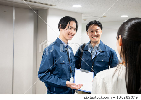 Engineers who support building facilities Engineers who support building facilities 138289079