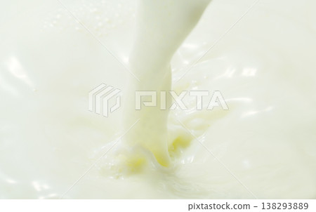 牛奶 138293889
