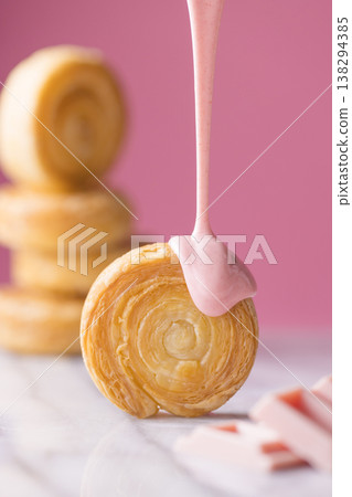 Croissant Roll 138294385