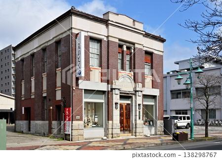 A Stroll Through Iwatsuki: Higashitama Taisho-kan (Former Nakai Bank Iwatsuki Branch) 138298767
