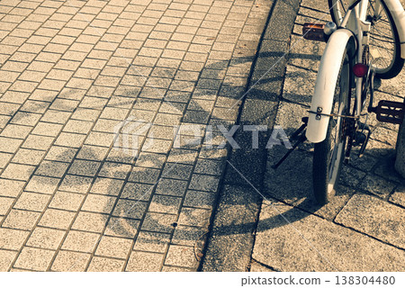 Bicycle shadow Bicycle shadow 138304480