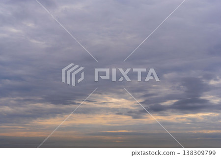 冬日的天空,從山上看見的陰天 13 冬日的天空,從山上看見的陰天 13 138309799