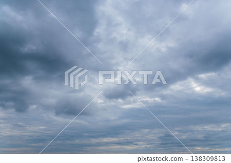 冬日的天空,從山上看見的陰天 26 冬日的天空,從山上看見的陰天 26 138309813