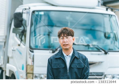 中年卡車司機 138311644