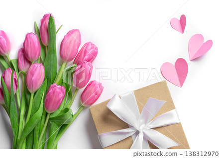 Pink tulips, hearts and gift box, Mother's Day concept Pink tulips, hearts and gift box, Mother's Day concept 138312970