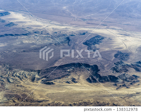 烏斯秋爾特高原鳥瞰圖 - 哈薩克曼格斯套 烏斯秋爾特高原鳥瞰圖 - 哈薩克曼格斯套 138312978