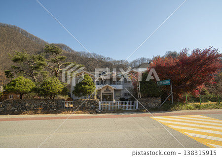 Saejae Bicycle Path 138315915