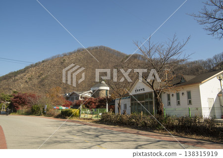 Saejae Bicycle Path 138315919