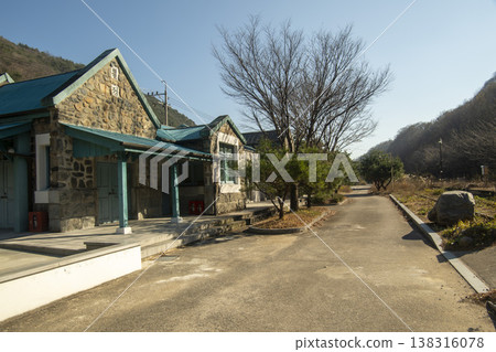 Saejae Bicycle Path 138316078