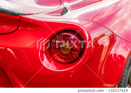 老爺車、經典車的尾燈 138317429