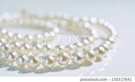 Pearl gemstones 138317641