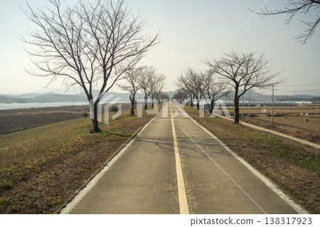Nakdong River Bicycle Path Nakdong River Bicycle Path 138317923