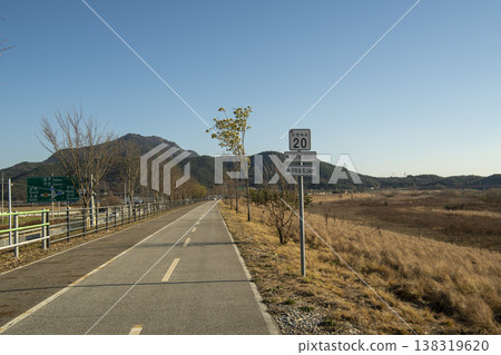 Nakdong River Bicycle Path Nakdong River Bicycle Path 138319620
