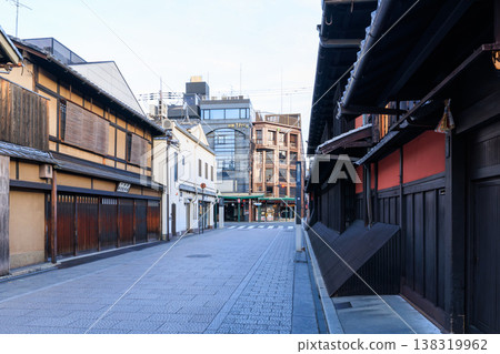 Hanamikoji in Gion, Kyoto (Higashiyama Ward, Kyoto City, Kyoto Prefecture) 138319962