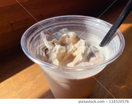 Spicy Chai Latte Float Drink 138320576
