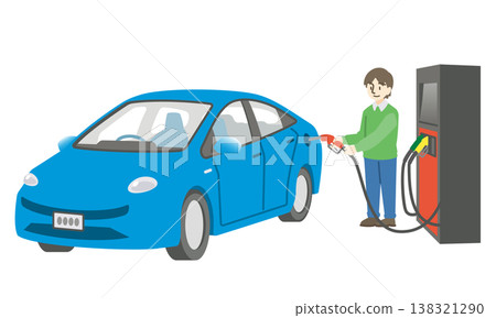 一位微笑的司機正在為汽車加油。 138321290
