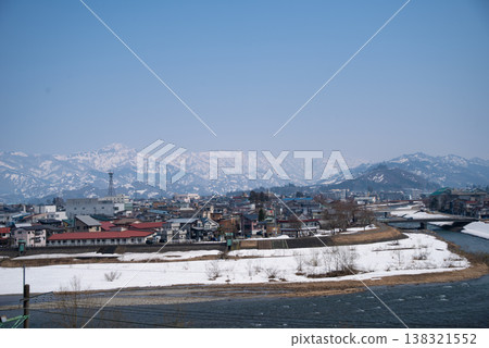 魚沼市街景(初春,仍有殘雪) 魚沼市街景(初春,仍有殘雪) 138321552