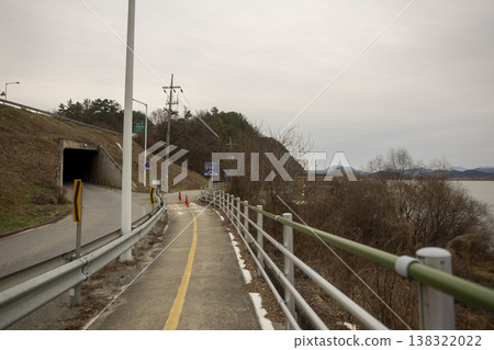 Nakdong River Bicycle Path Nakdong River Bicycle Path 138322022