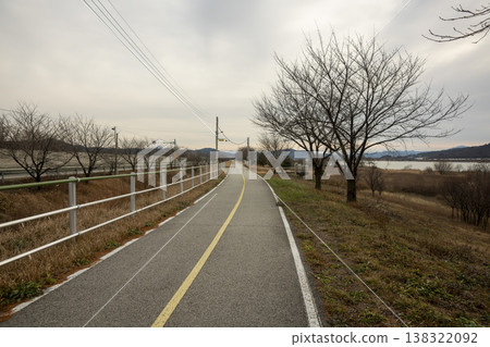 Nakdong River Bicycle Path 138322092