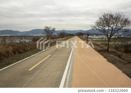 Nakdong River Bicycle Path 138322660