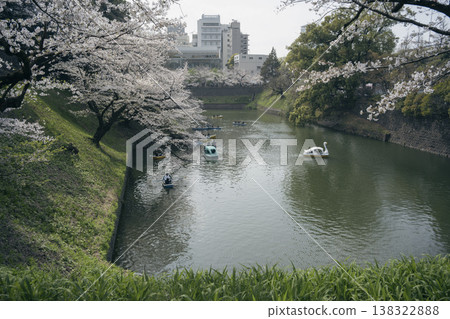 三月，九段下縣田安門附近的春日景色 138322888