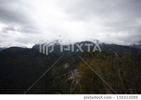 Mountain view of Watzmann mountain in autumn, Bavaria, Germany Mountain view of Watzmann mountain in autumn, Bavaria, Germany 138323099