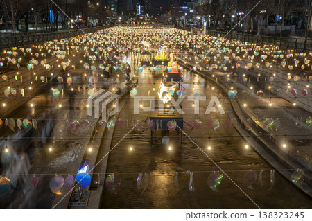 Cheonggyecheon Lantern Festival 138323245