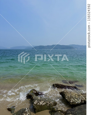 京都的天橋立,美麗的大海在你眼前綿延展開。 京都的天橋立,美麗的大海在你眼前綿延展開。 138324392