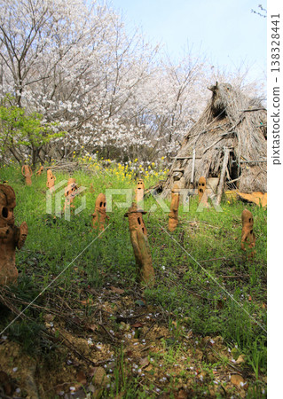 愛媛郡松山市五郎兵衛谷墓群 愛媛郡松山市五郎兵衛谷墓群 138328441