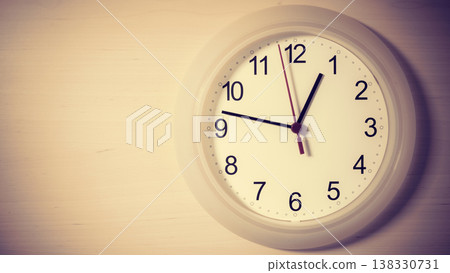 Clock ticking showing one hour Clock ticking showing one hour 138330731