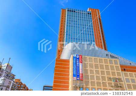 Urban scenery of Setagaya Ward, Tokyo Sangenjaya Carrot Tower 138332543