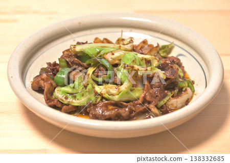 回鍋肉,配飯很好吃。 回鍋肉,配飯很好吃。 138332685
