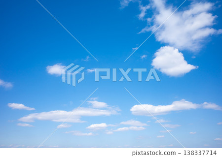 春日多雲的藍天 a-1 138337714