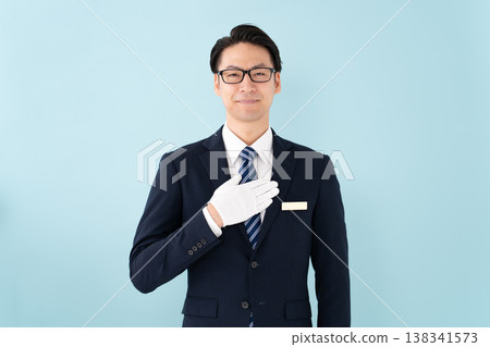 Businessman white gloves 138341573