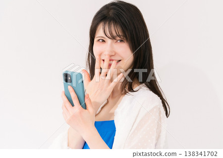 智能手機的女人 138341702